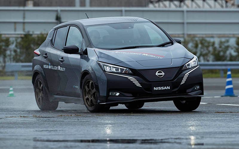 Nissan Leaf e+ con motor dual