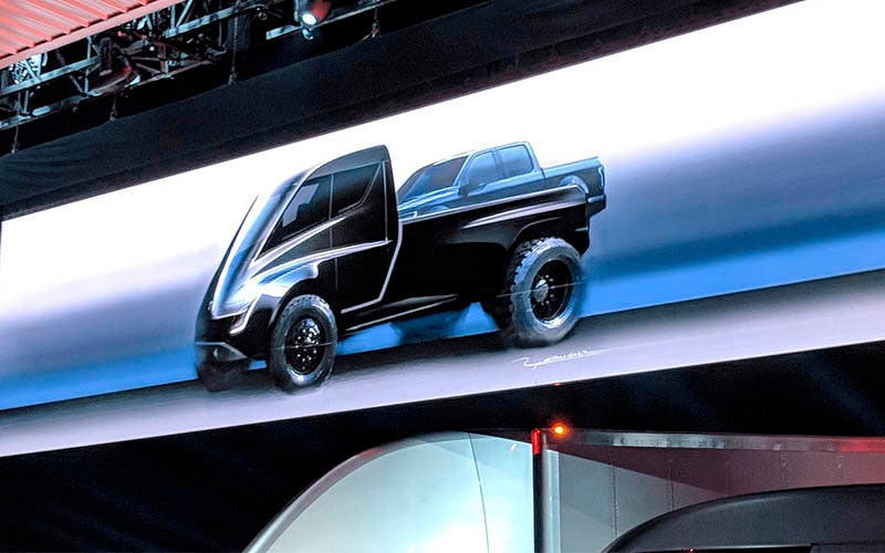 Uno de los diseños imaginados para el Tesla “Cibertruck”
