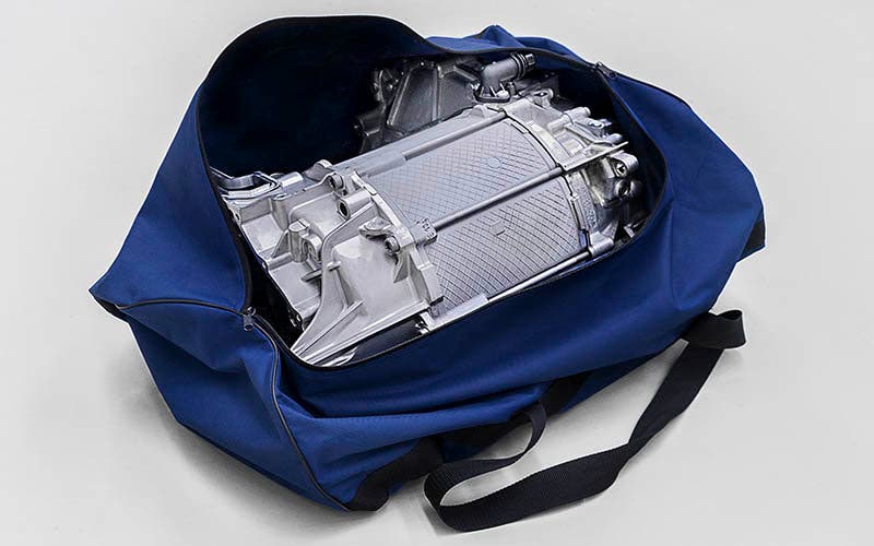 El motor del Volkswagen ID.3 cabe en una bolsa de deporte