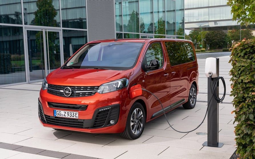 Opel confirma el precio para España de la Zafira-e Life eléctrica.