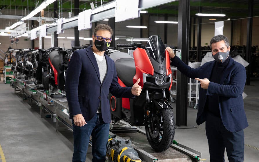 moto electrica seat