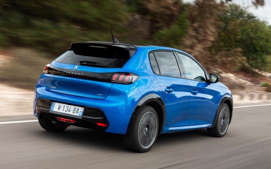 peugeot-e-208-electrico-trasera-portada