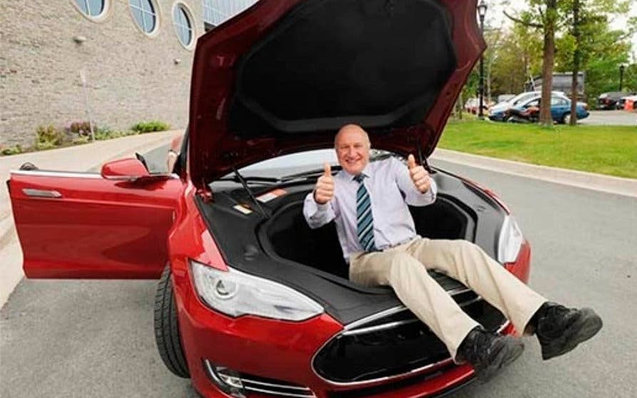 Jefh Dann tesla