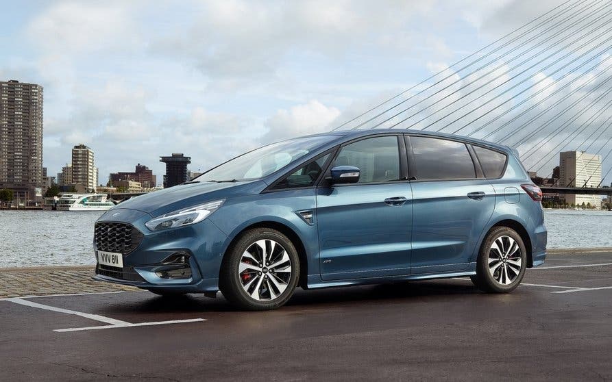 Ford-S-MAX-hybrid-portada