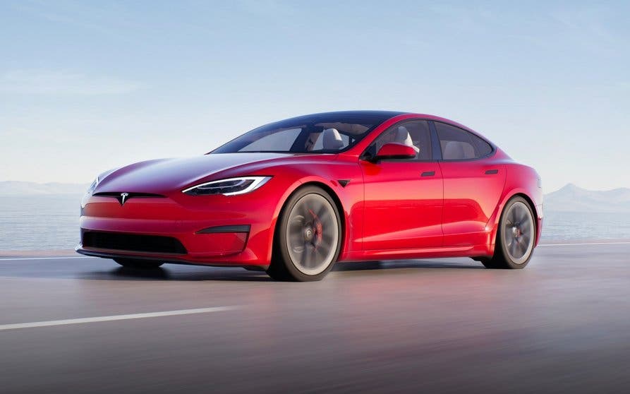 Tesla Model S Plaid.