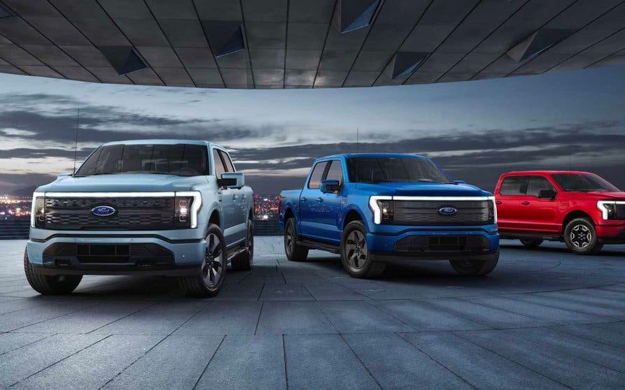 Ford F-150 Lightning.