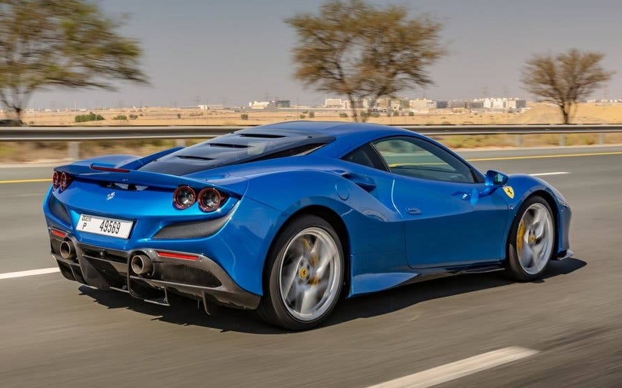 Ferrari-F8-Tributo-04