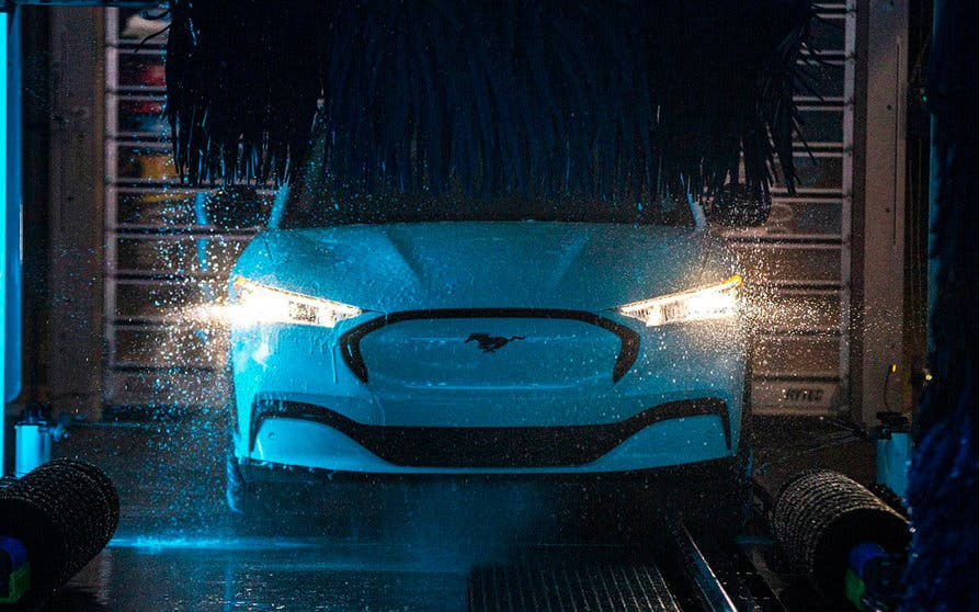 Pruebas durabilidad Ford Mustang Mach-E
