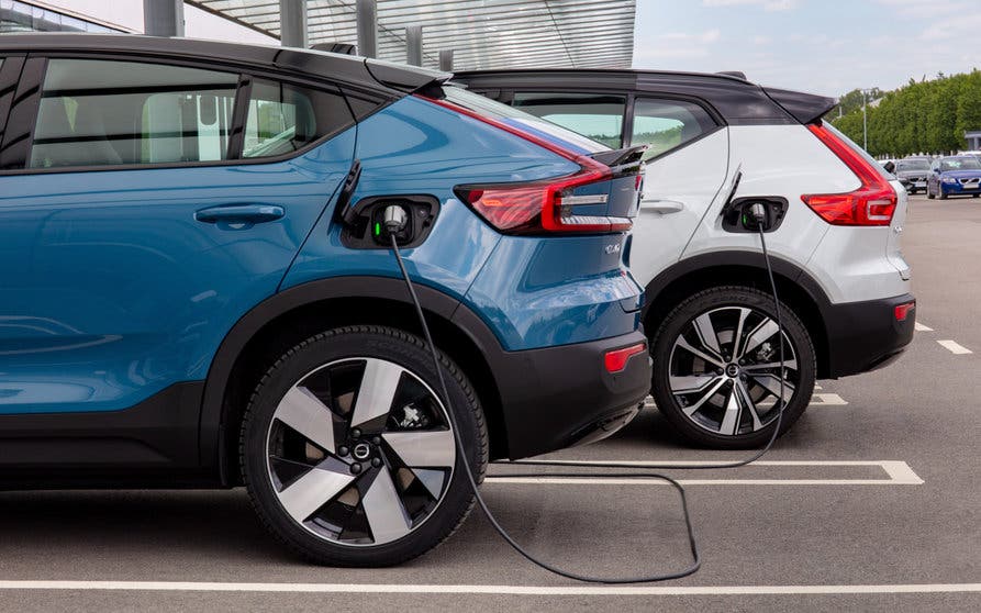 volvo-hibridos-enchufables_portada