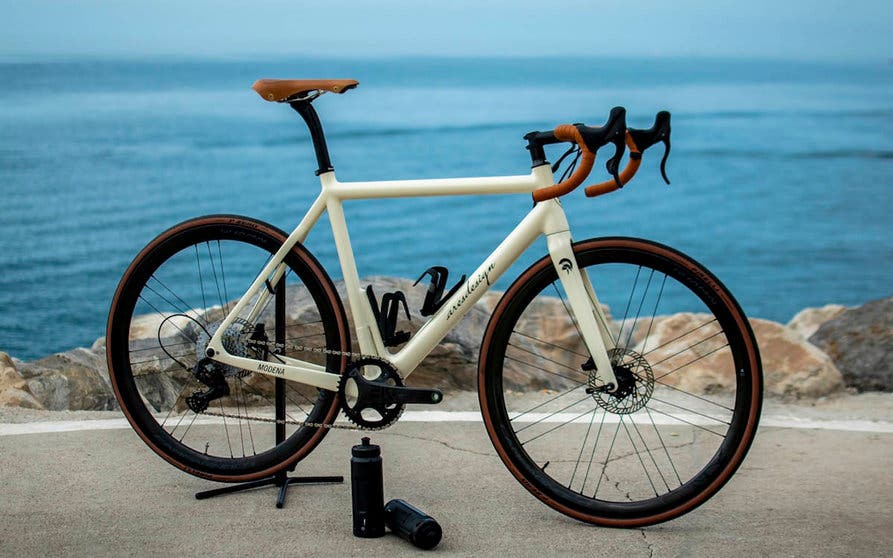 ARES Super Leggera portada