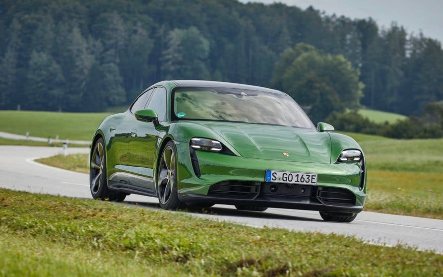 porsche-taycan-portada_02