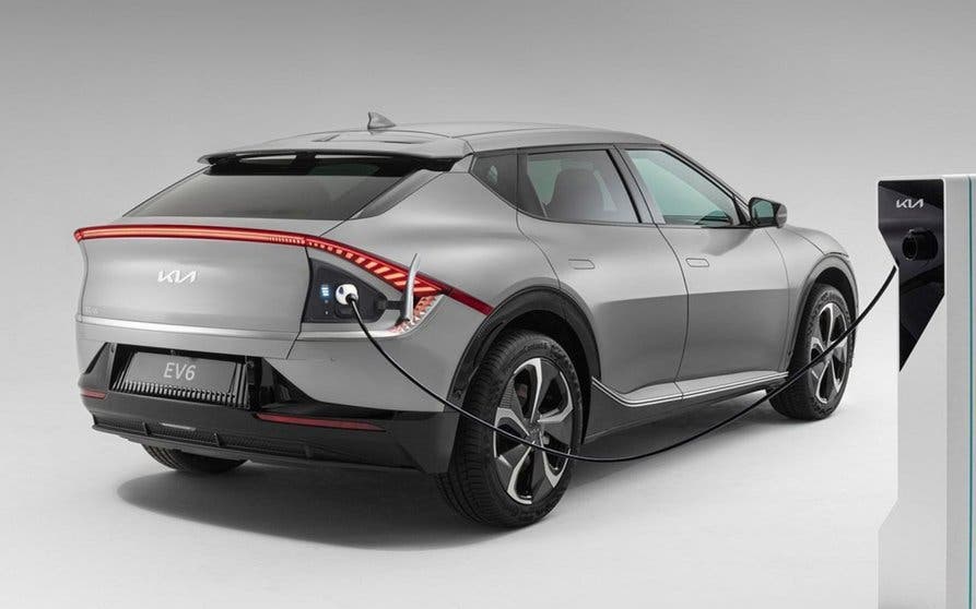 A partir de 2035, en Europa será imposible comprar un KIA nuevo con motor de combustión