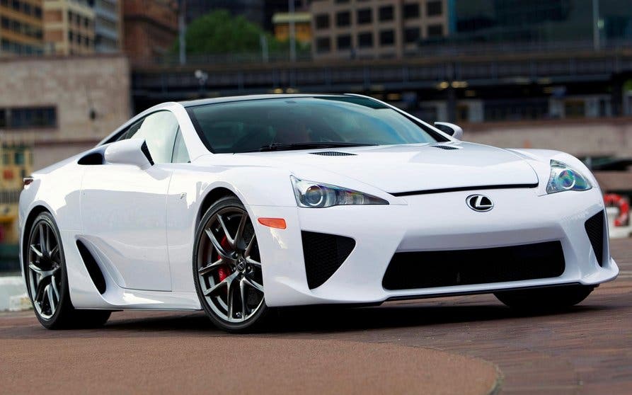 El Lexus LFA podría volver en 2025.