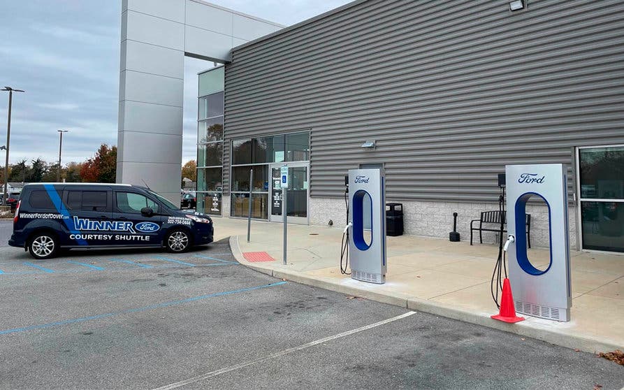 Supercargadores coches electricos ford Delaware