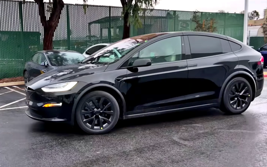 Tesla Model X Plaid (imagen de RPM's Tesla).
