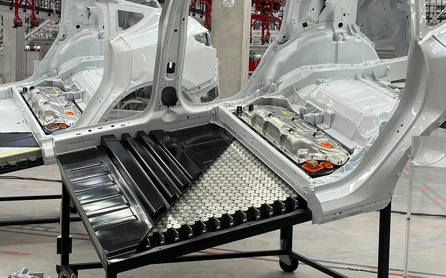 Bateria estructural tesla model y