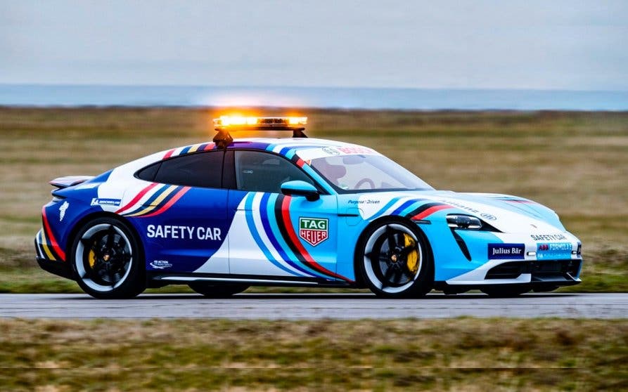 EL Porsche Taycan eléctrico se convierte en el Safety Car de la Formula E.