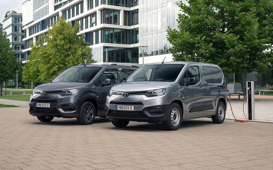 toyota-proace-city-electrica (1)