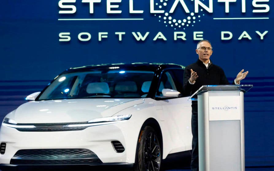 Carlos tavares ceo stellantis coste coches electricos