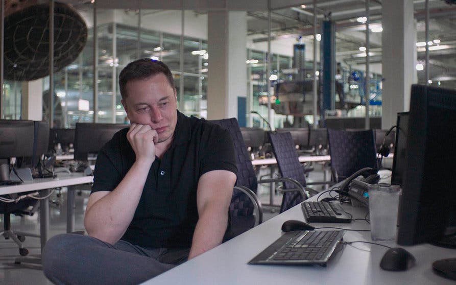 Elon Musk tesla ingenieria i+d publciidad-portada