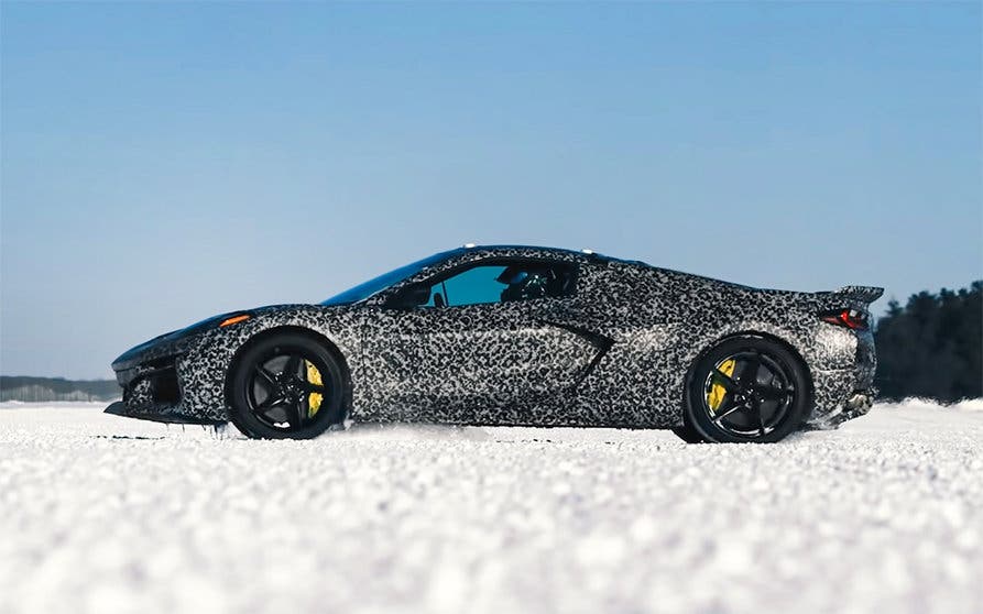 El Corvette será híbrido enchufable en 2023 y eléctrico puro en 2024