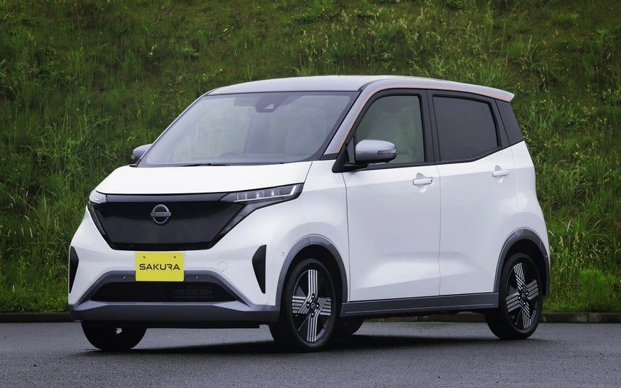 Nuevo Nissan Sakura, un coche eléctrico esclusivo para Japón.
