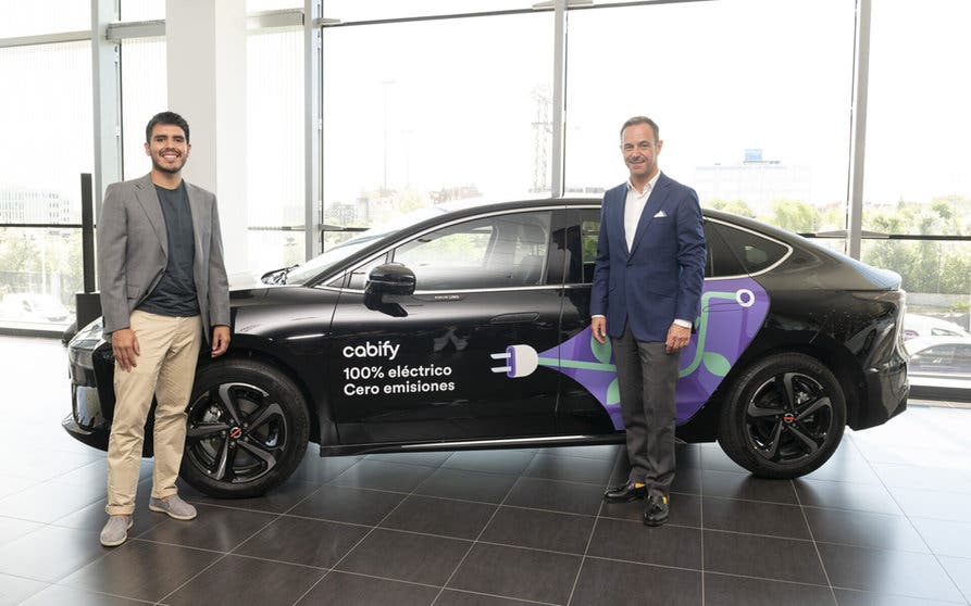 Mobilize se une a Cabify para desembarcar sus primeras 40 unidades del Limo eléctrico.