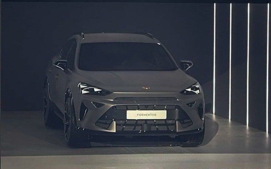 Esta es la nueva cara del Cupra Formentor.