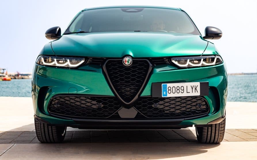 Ya sabemos cuanto llegará a España el Alfa Romeo Tonale híbrido enchufable