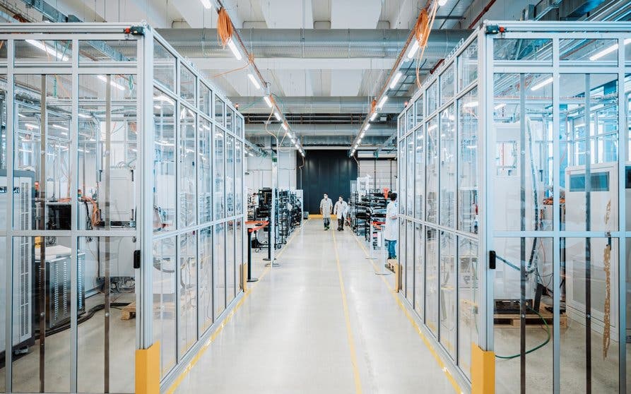 fabrica-cargadores-abb-san-giovanni-valdarno_production Area_portada