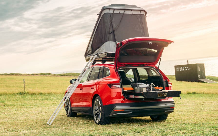 Skoda-Enyaq-iV-80-FestEVal-UK-5