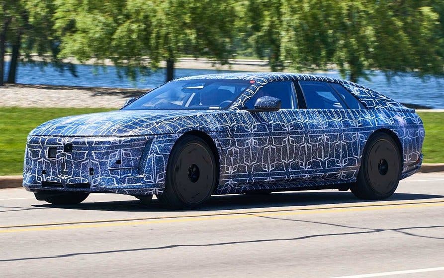 cadillac-celestiq-pruebas-carretera_portada