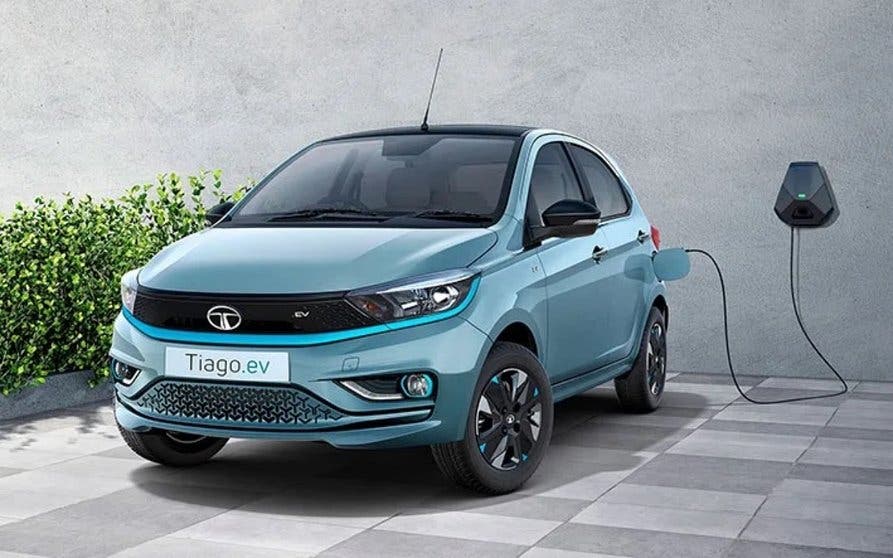 Tata-Tiago-EV-Delantera