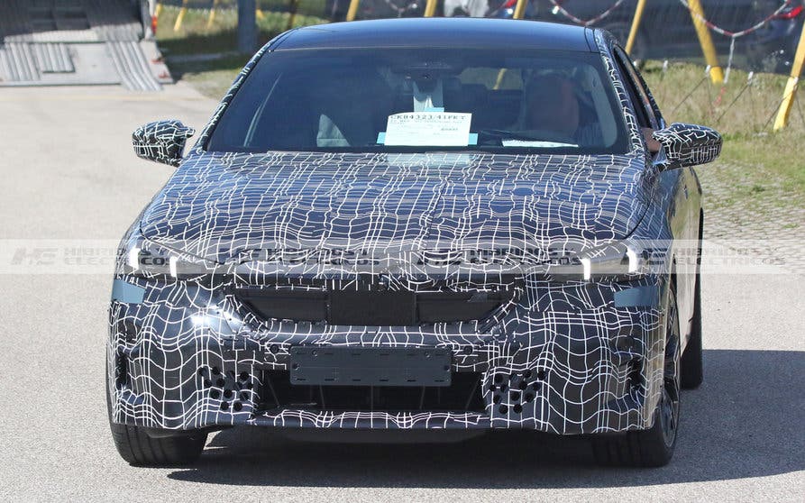BMW i5 M60 7