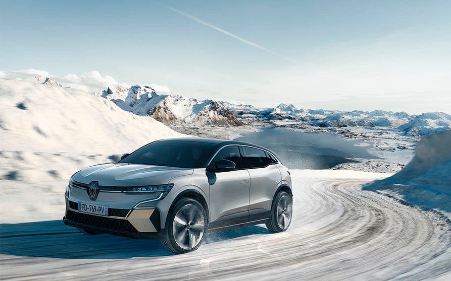 sistema recuperación calor batería motor electrico renautl Megane E-TECH-portada