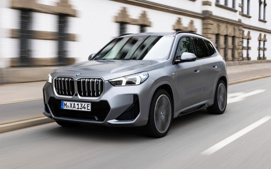 BMW iX1 xDrive30