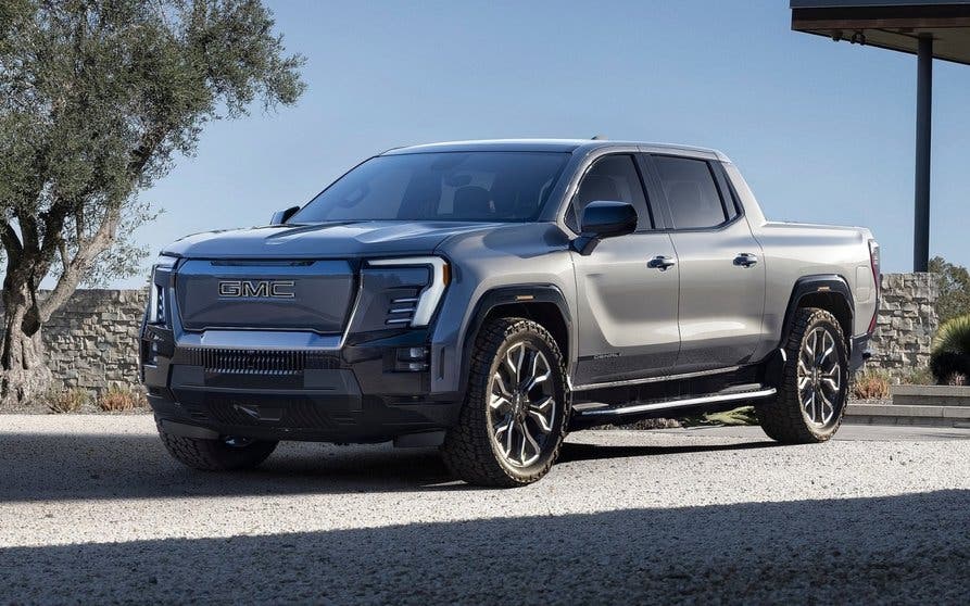 GMC-Sierra-EV-Delantera