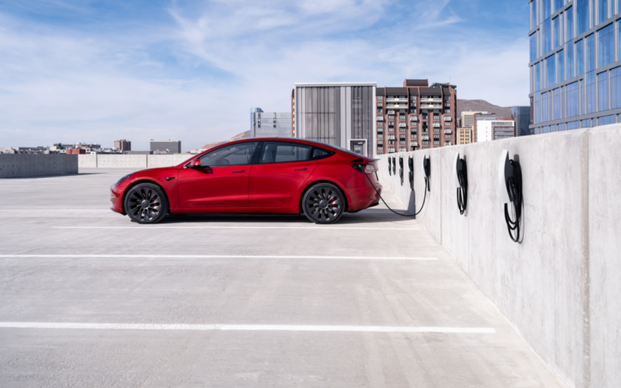 Tesla-Model-3-Recarga