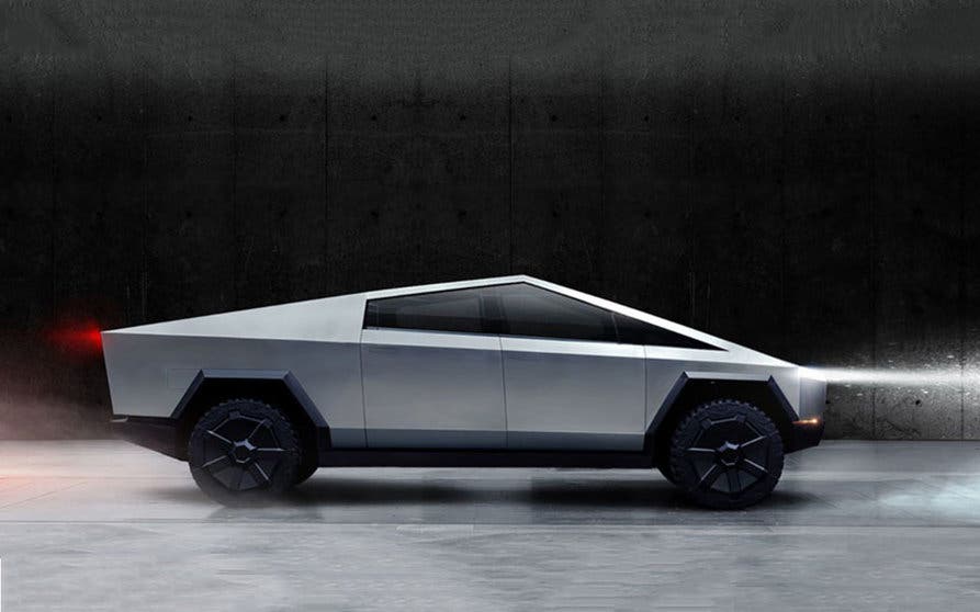 2024-Tesla-Cybertruck-2