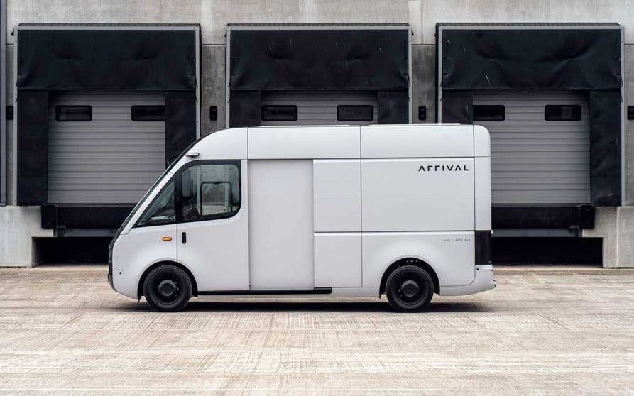 arrival-van