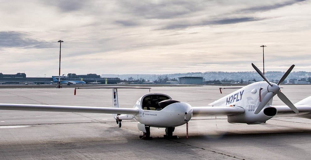 avión eléctrico HY4 H2Fly pila de ocmbustible hidrogeno liquido-interior2