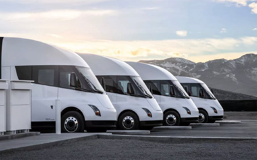 tesla semi