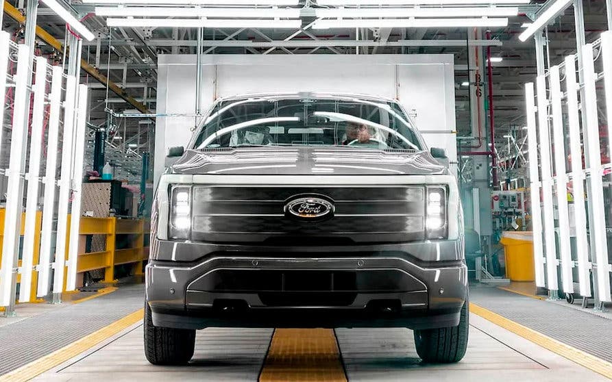 ford coches electricos modelo a superar tesla-portada