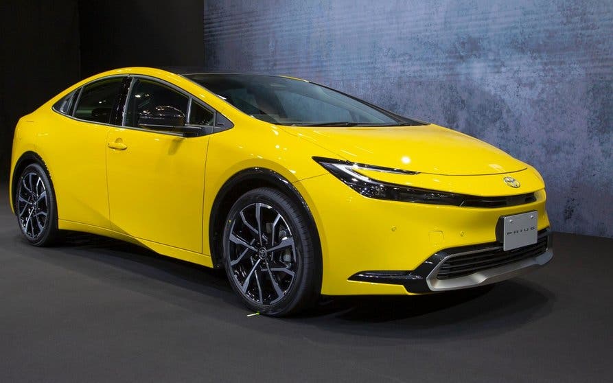 El Toyota Prius ya tiene cifras presetacionales.