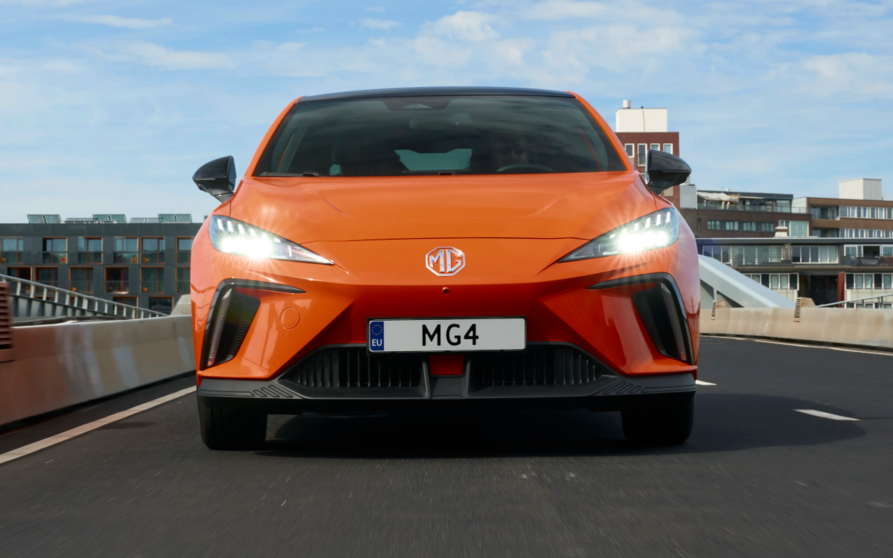 El MG4 eléctrico cuesta ahora menos de 20.000 euros.