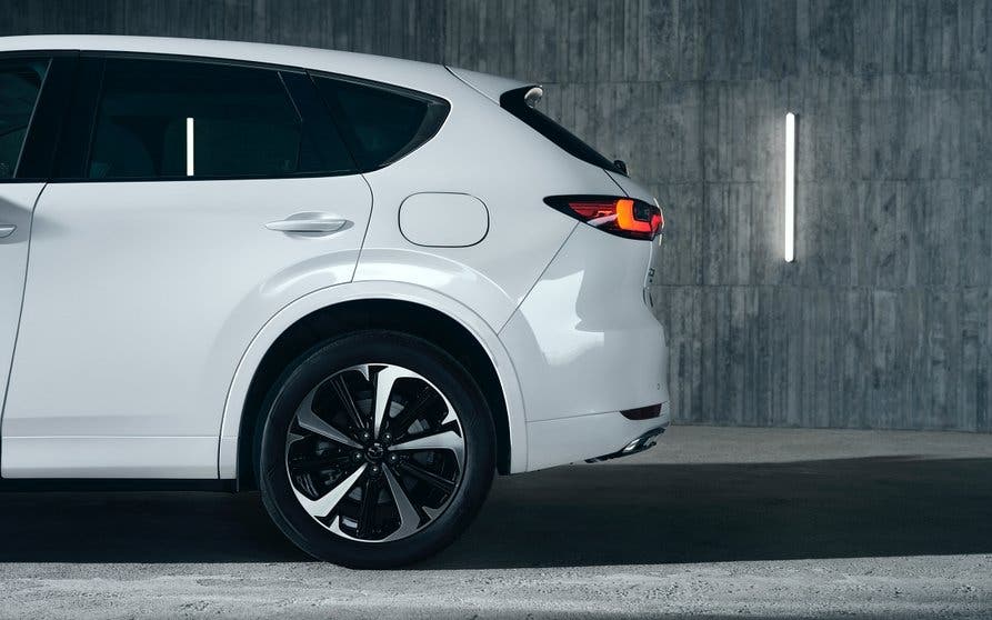 2022_mazda_cx-60_europe_still_011
