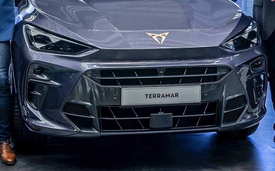 SEAT muestra más imágenes del CUPRA Terramar.
