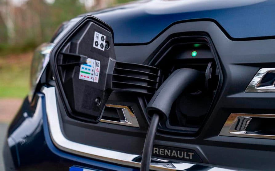 cargador bidereccional v2g renualt cea-portada