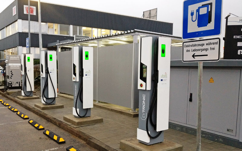 Jajaja Redada Durante ~ La primera estación de carga ultrarrápida para coches eléctricos entra en  funcionamiento - Actualidad - Híbridos y Eléctricos | Coches eléctricos,  híbridos enchufables