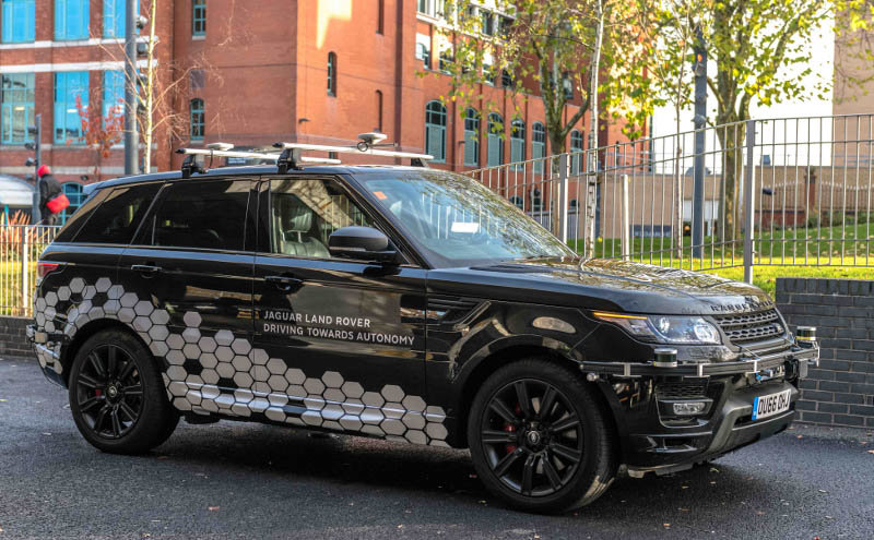 Jaguar Land Rover realiza sus primeras pruebas de conducción autónoma en carretera